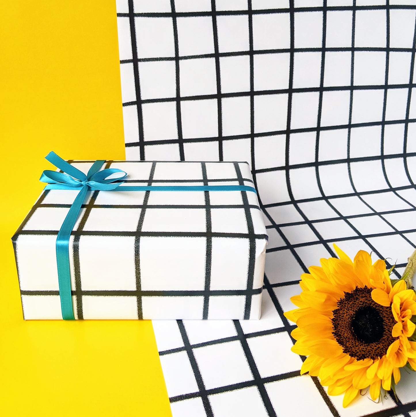 Grid Gift Wrapping Paper